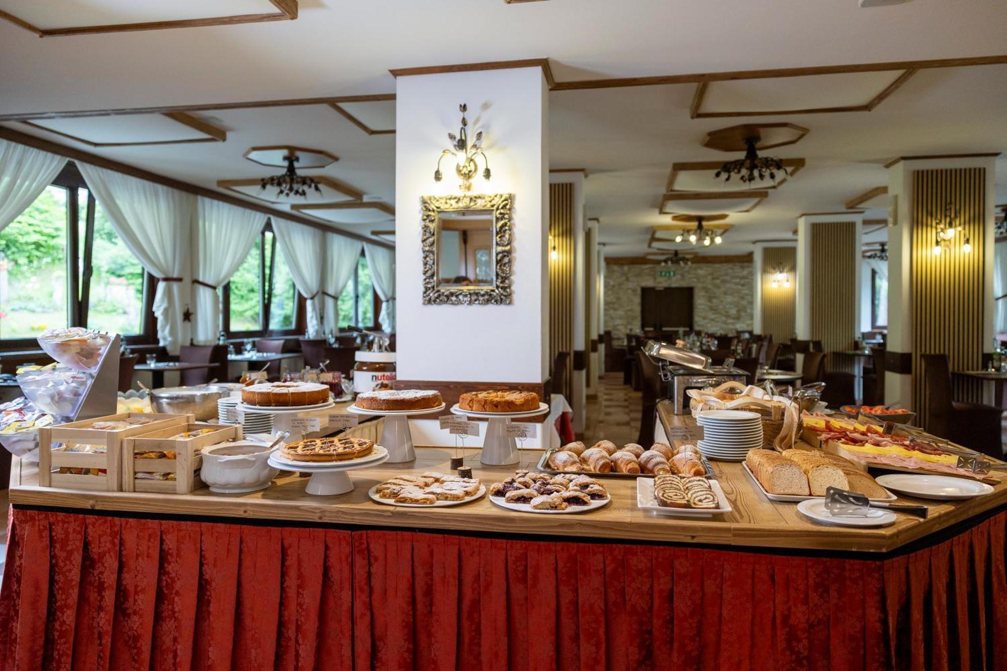 Hotel Derby Folgarida Luaran gambar