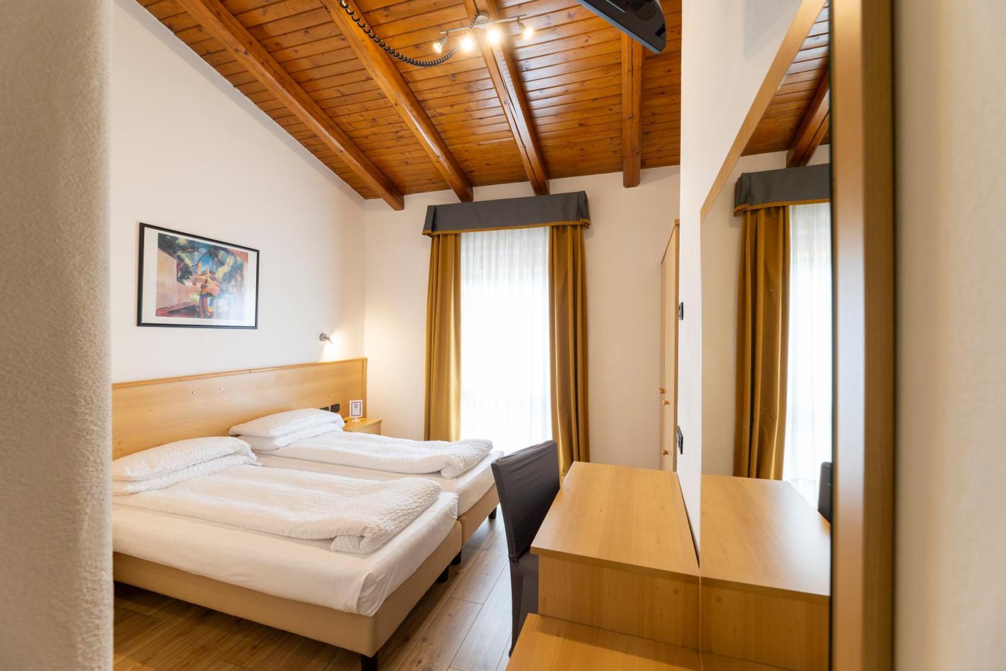 Hotel Derby Folgarida Luaran gambar