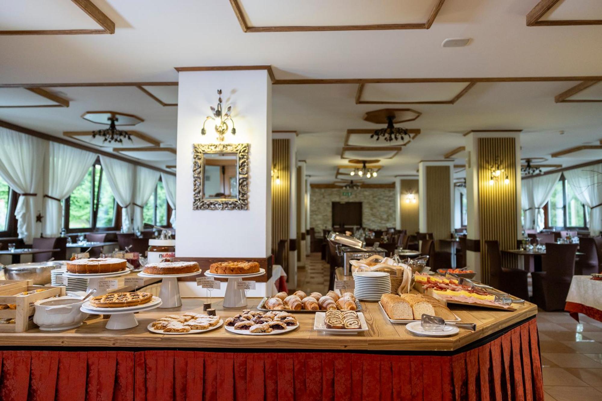 Hotel Derby Folgarida Luaran gambar